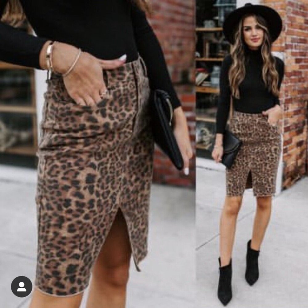 Vici Tight Leash Leopard Pencil Skirt